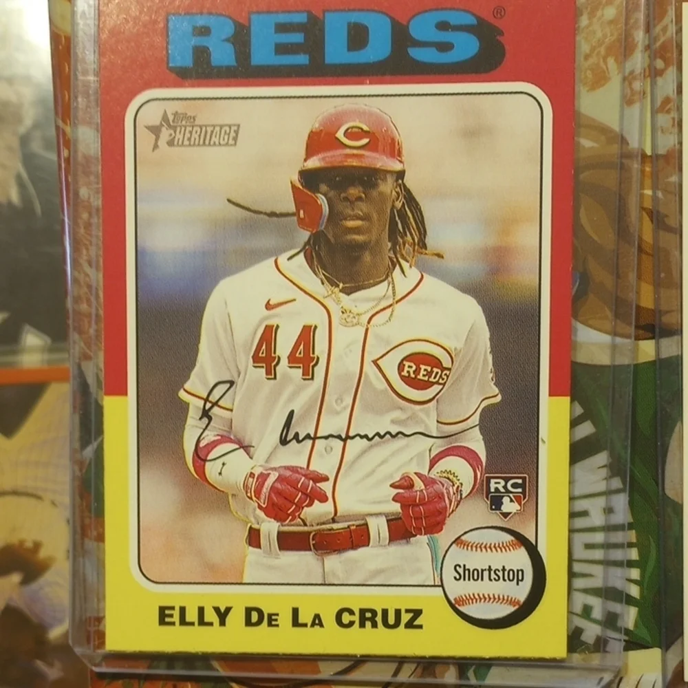 Topps Baseball Card Collection - Reds and Angels - Picture 8 of 8